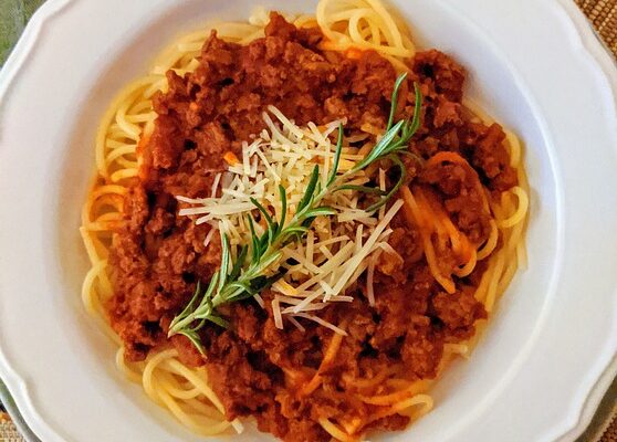 Pasta bolognese